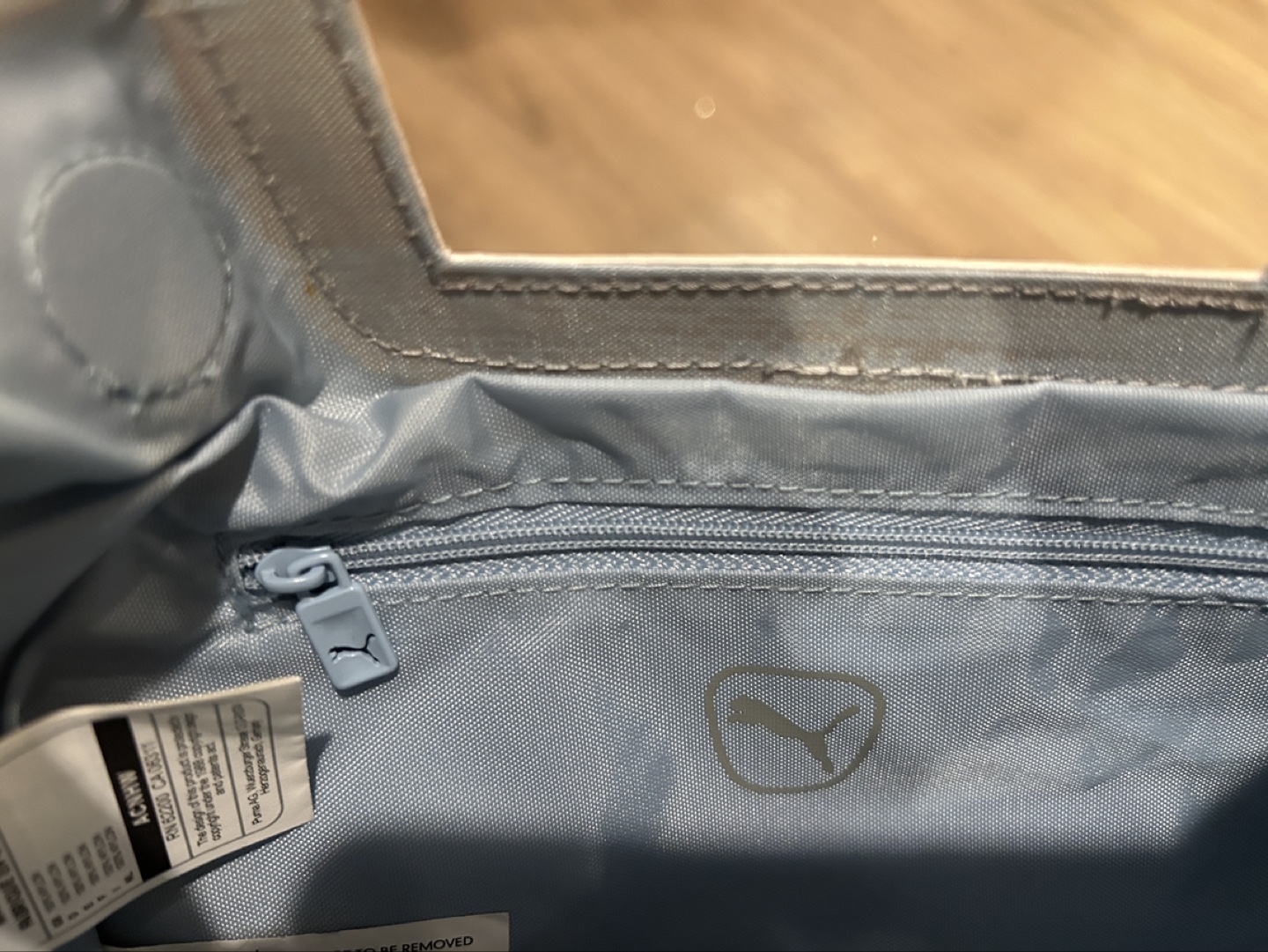 Puma Black and Silver Clutch Handbag - photo 5