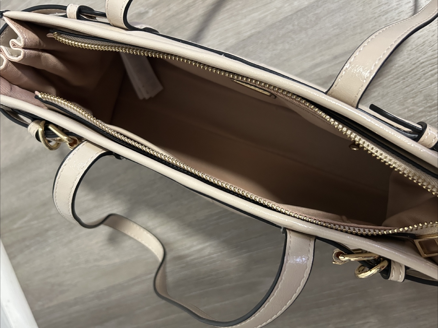 Lazarosx Beige Handbag - photo 4