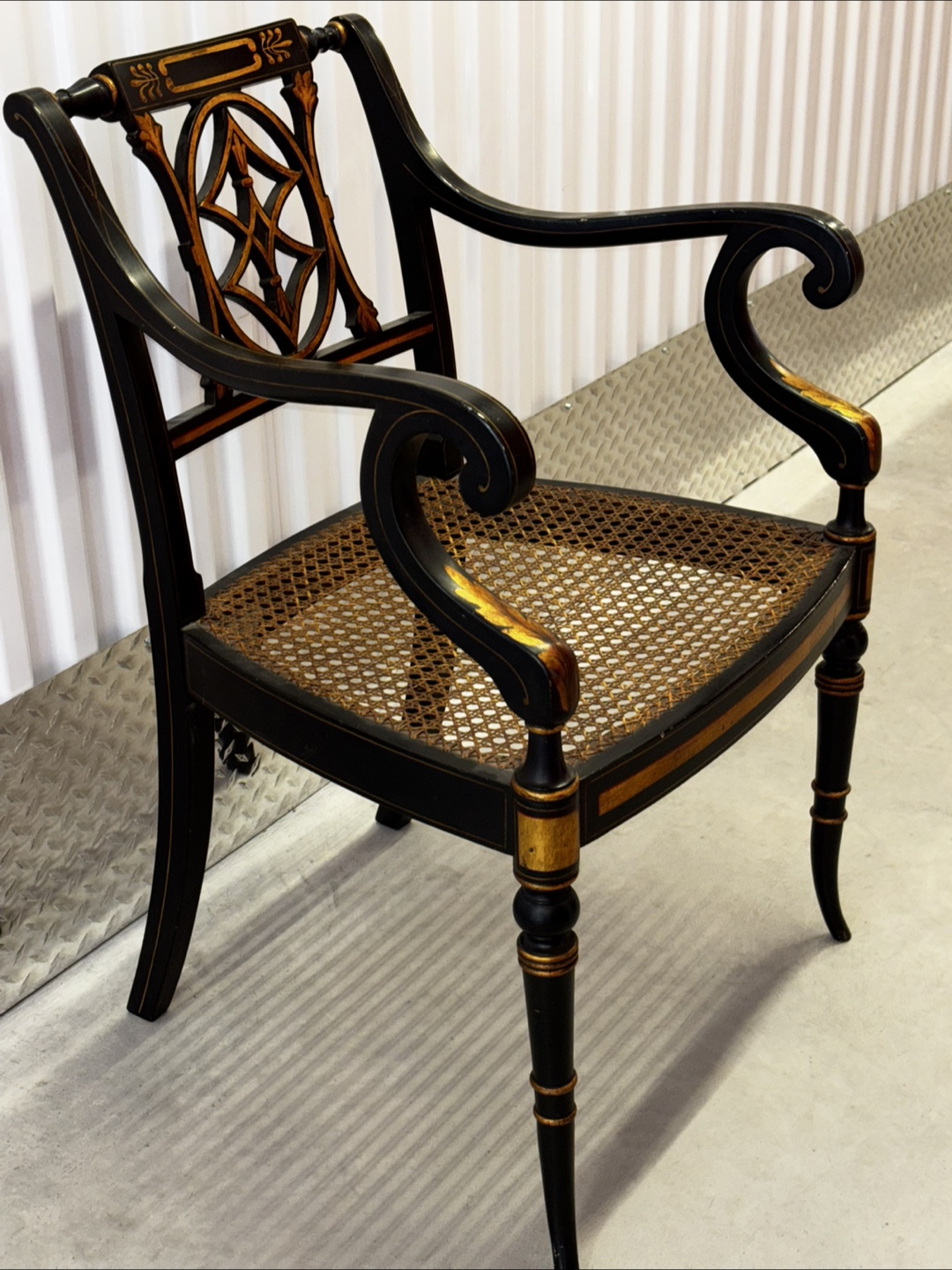 Regency style ebonized wooden chair - photo 3