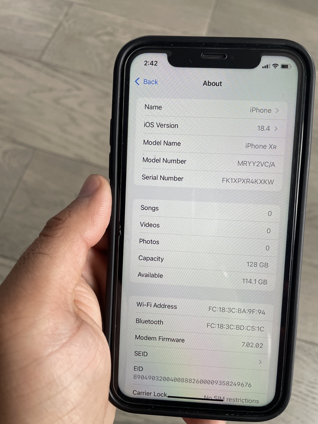 iPhone XR 128GB - Space Grey - photo 2