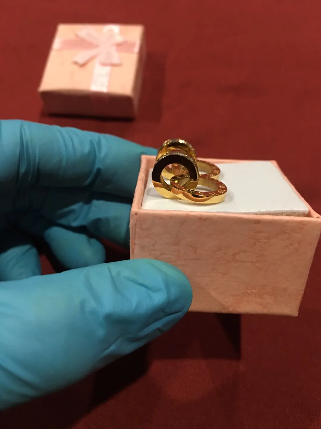 Bvlgari Earings image indicator(2)