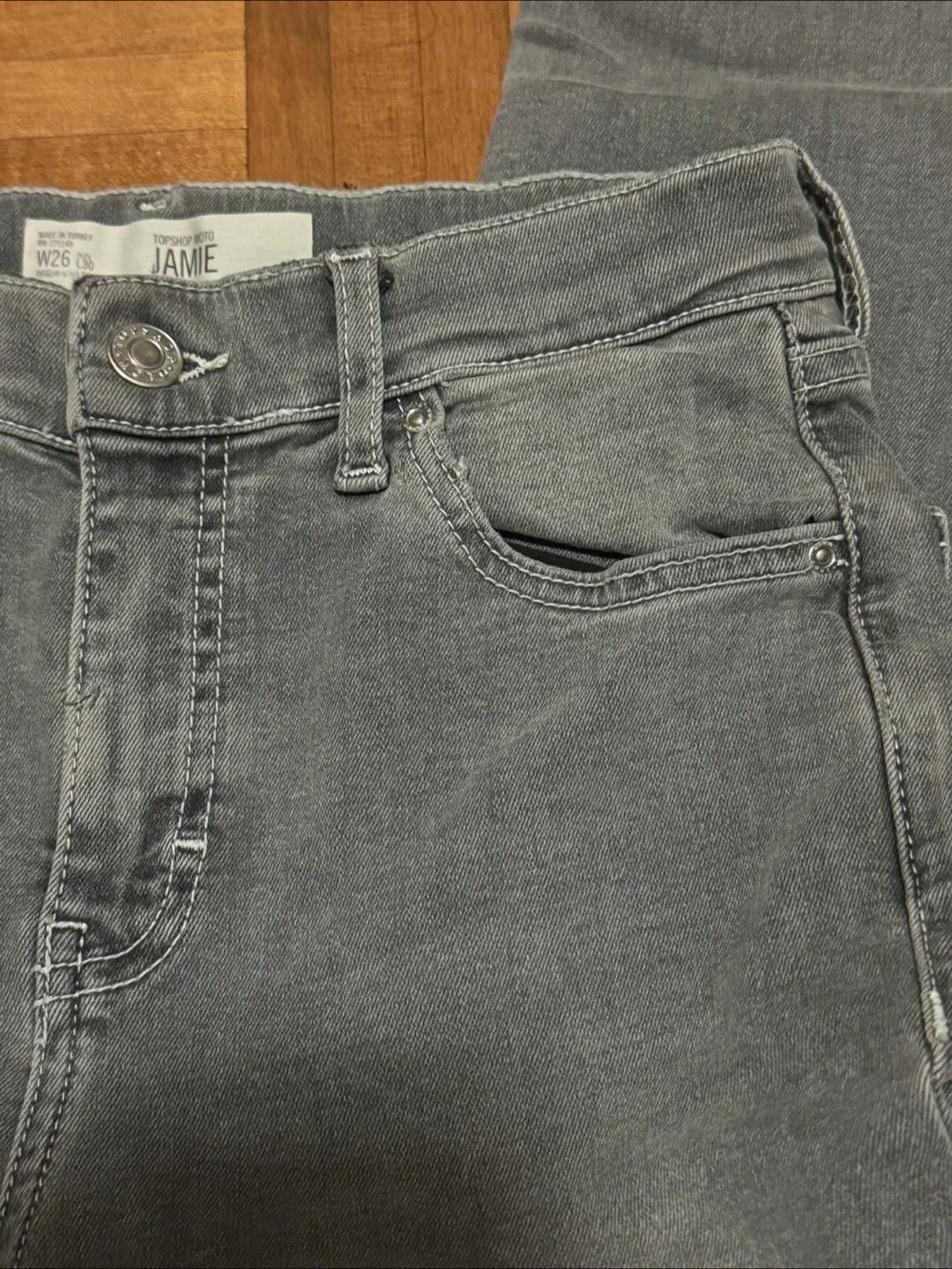 Topshop Moto Jamie Grey Skinny Jeans - Size 26 image indicator(4)