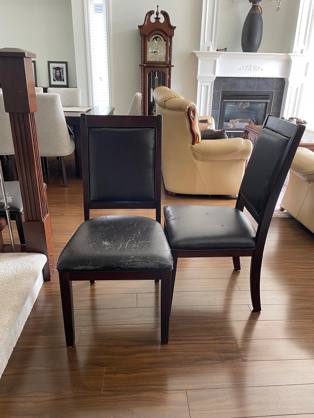 Dining Chairs - photo 3