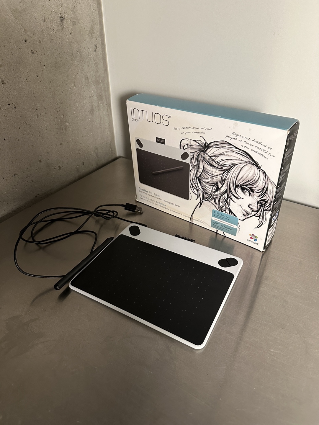 Wacom Intuos Draw Graphics Tablet
