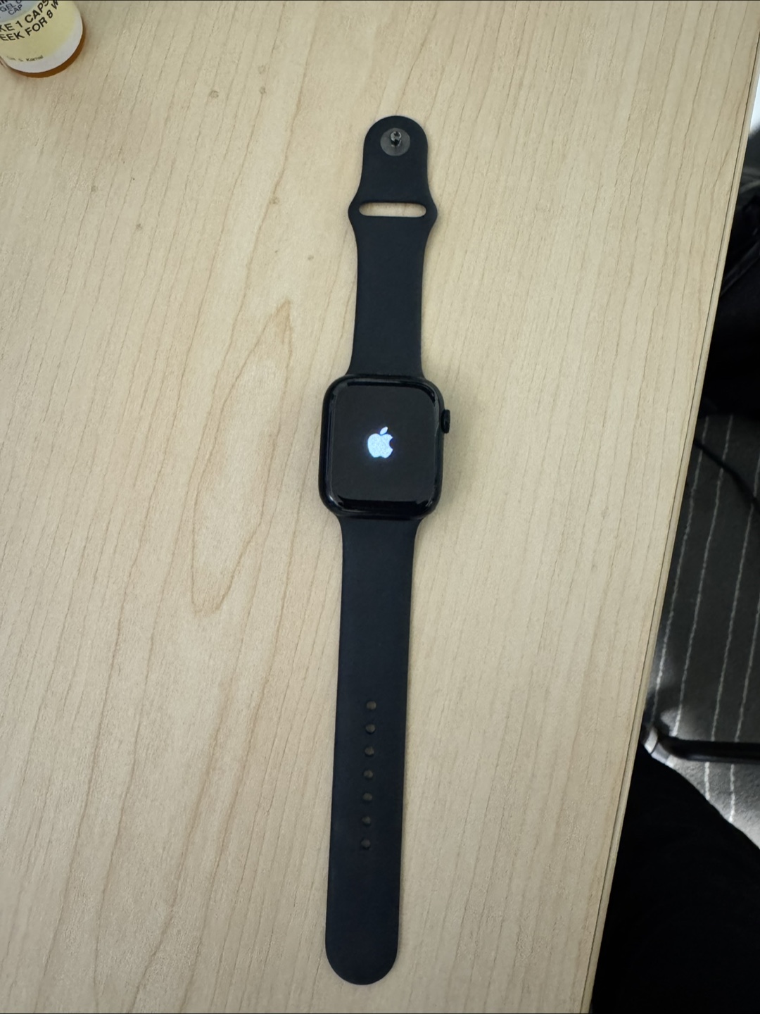 Apple Watch Series 8 - 45mm - Black - photo 3