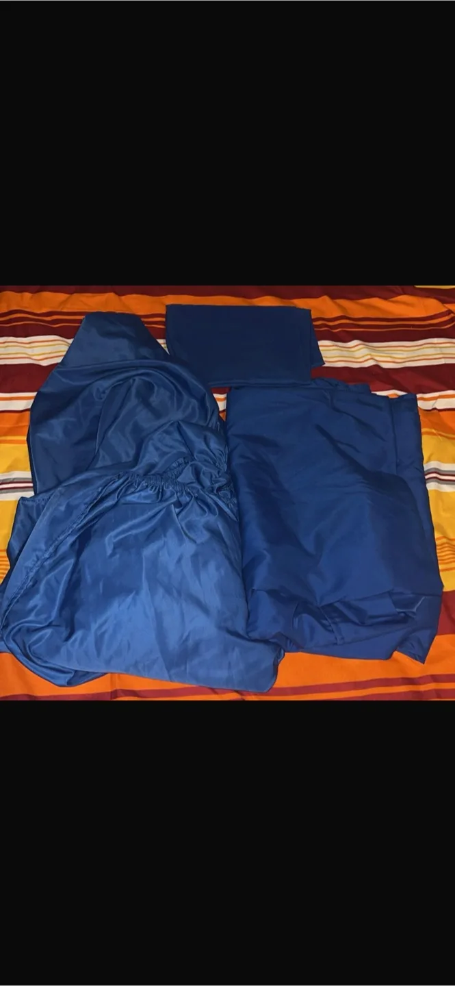 Blue fitted sheet set thumbnail