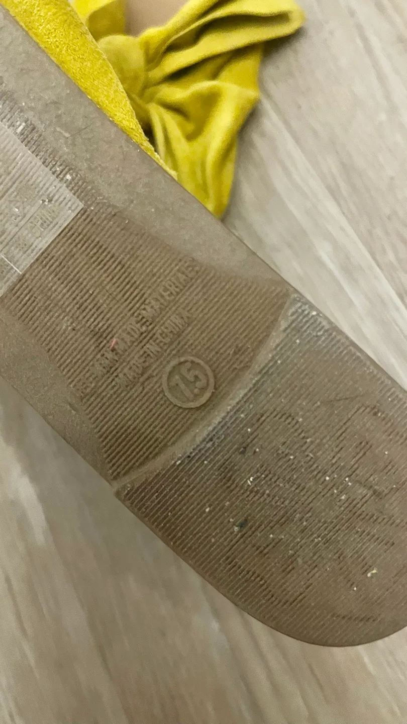 Sandals for Sale (size 7.5)‼️MUST GO‼️ image indicator(3)