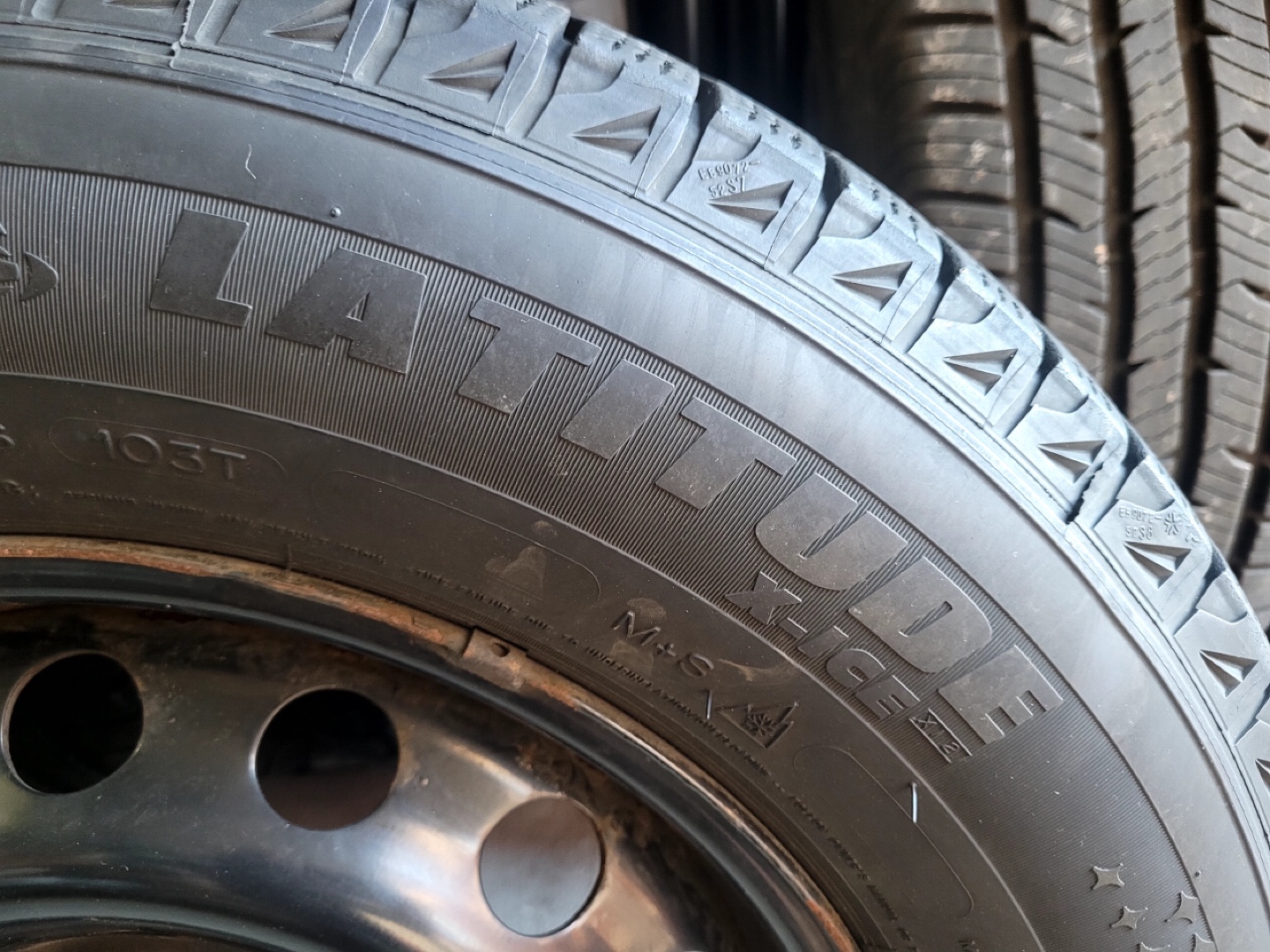 Michelin Latitude X-Ice Winter Tires on Steel Rims - 235/65R16 - photo 4