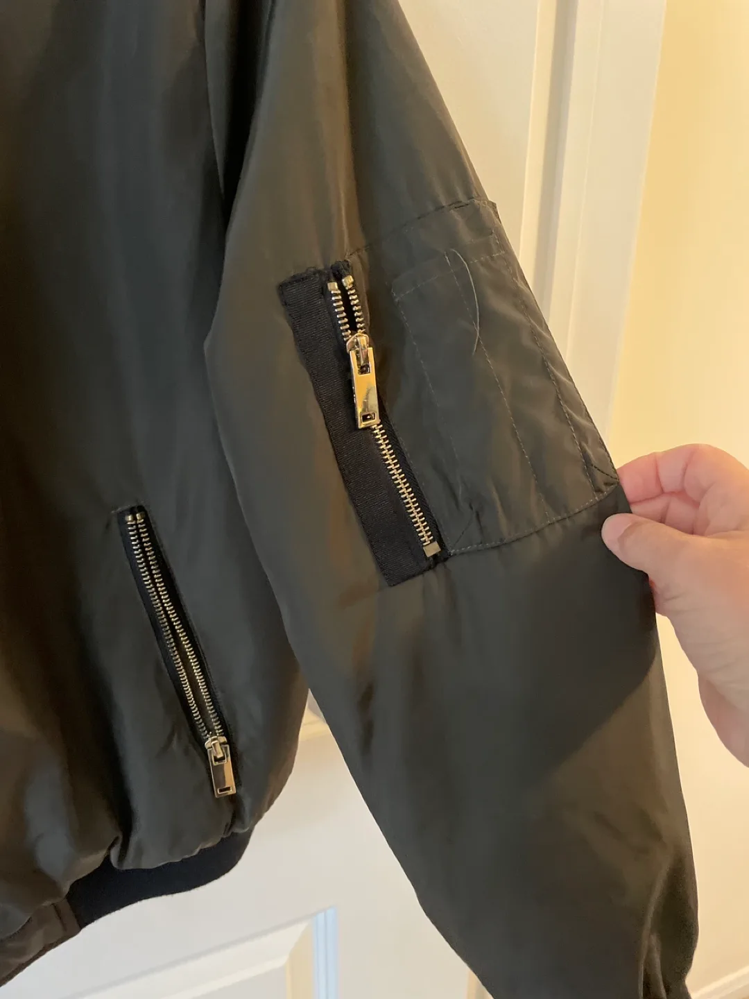 Bluenotes Olive Green Bomber Jacket - Size M/M image indicator(4)