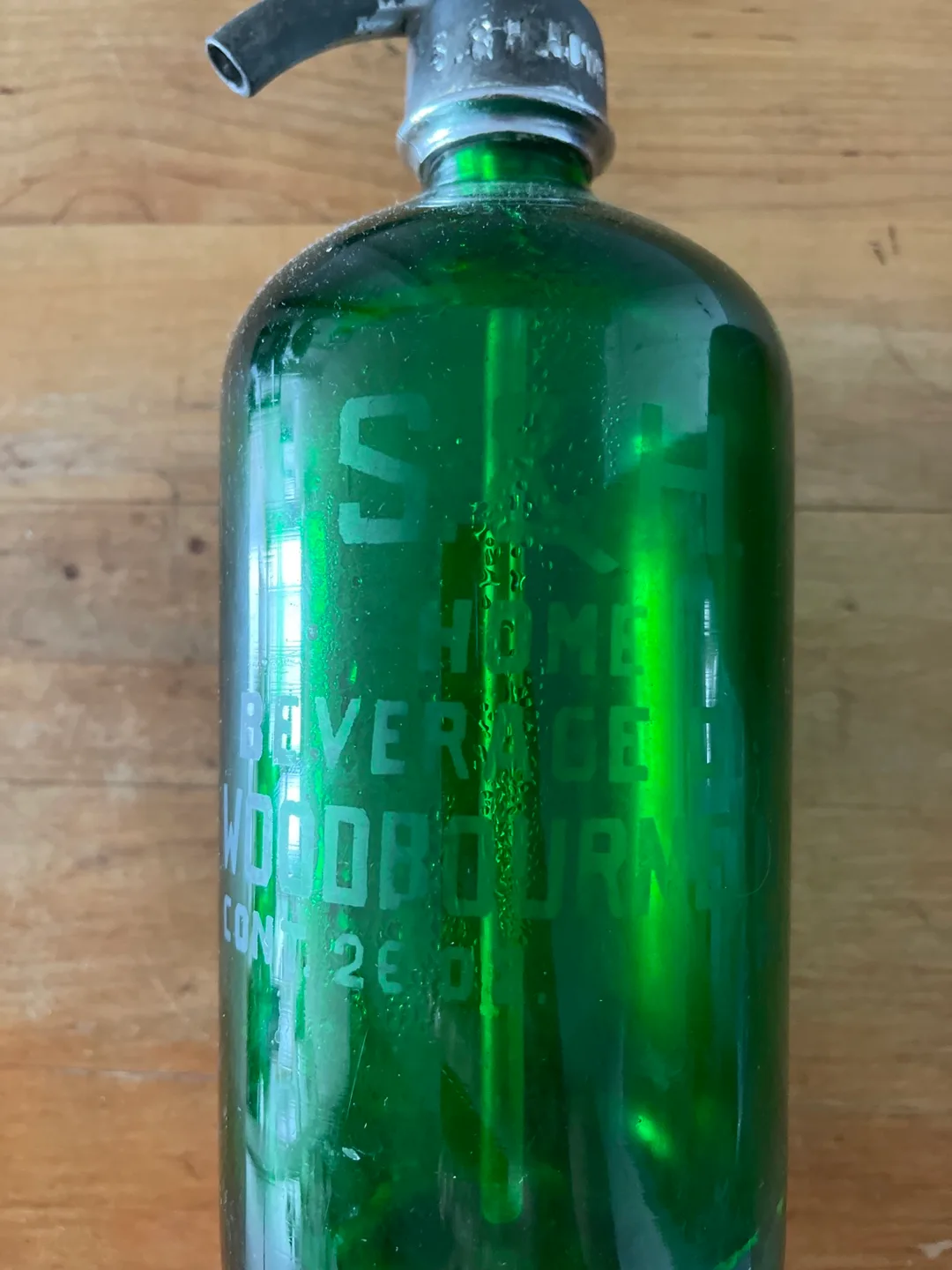 Vintage Green Glass Seltzer Bottle with Metal Top image indicator(3)