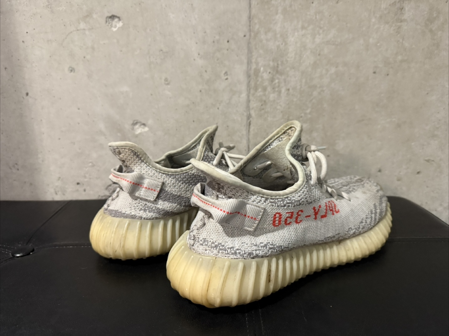Adidas Yeezy Boost 350 V2 Beluga (US 9.5M) - photo 2