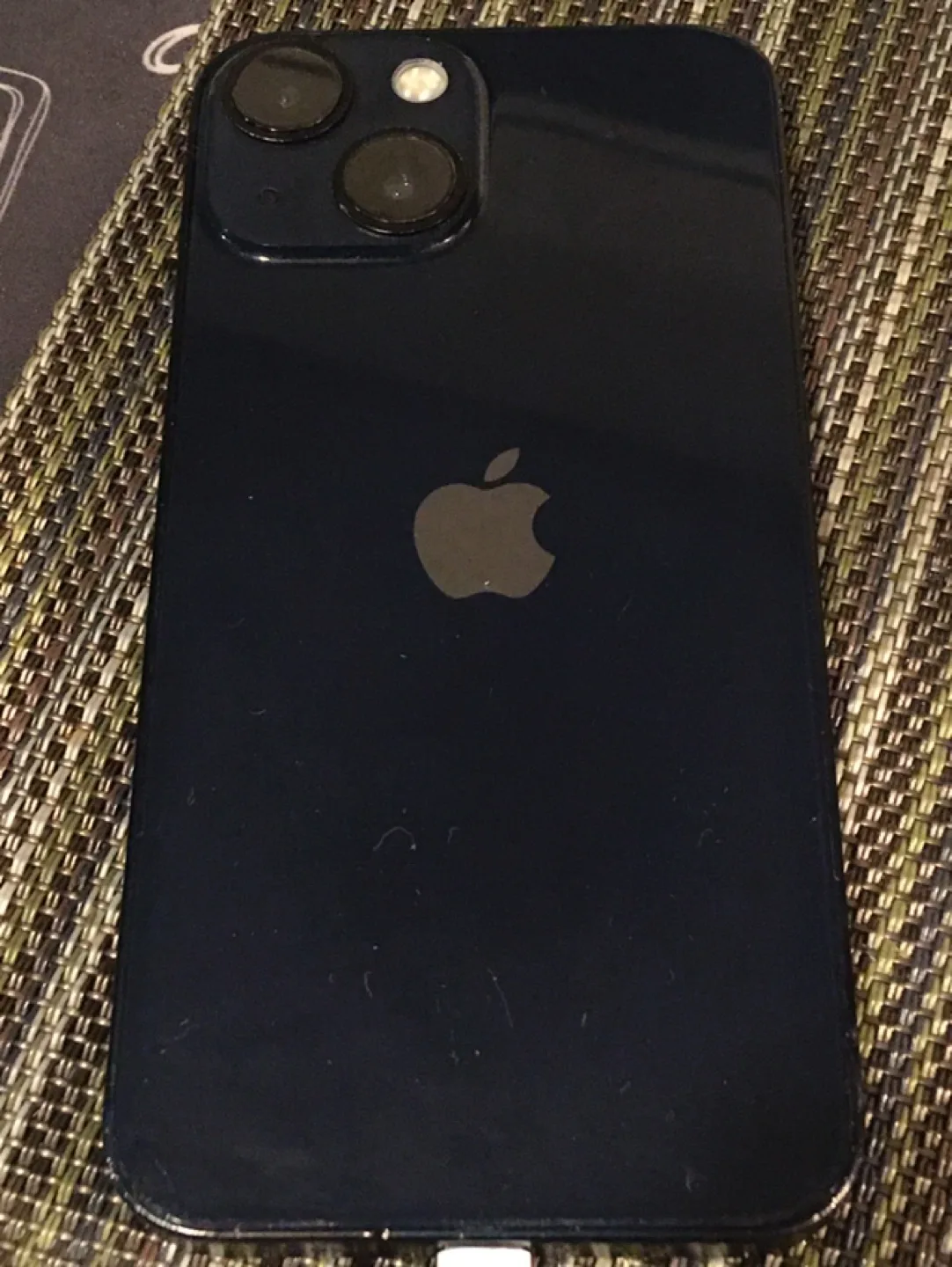 Used iPhone 13 Mini / 128 GB in Black image indicator(5)