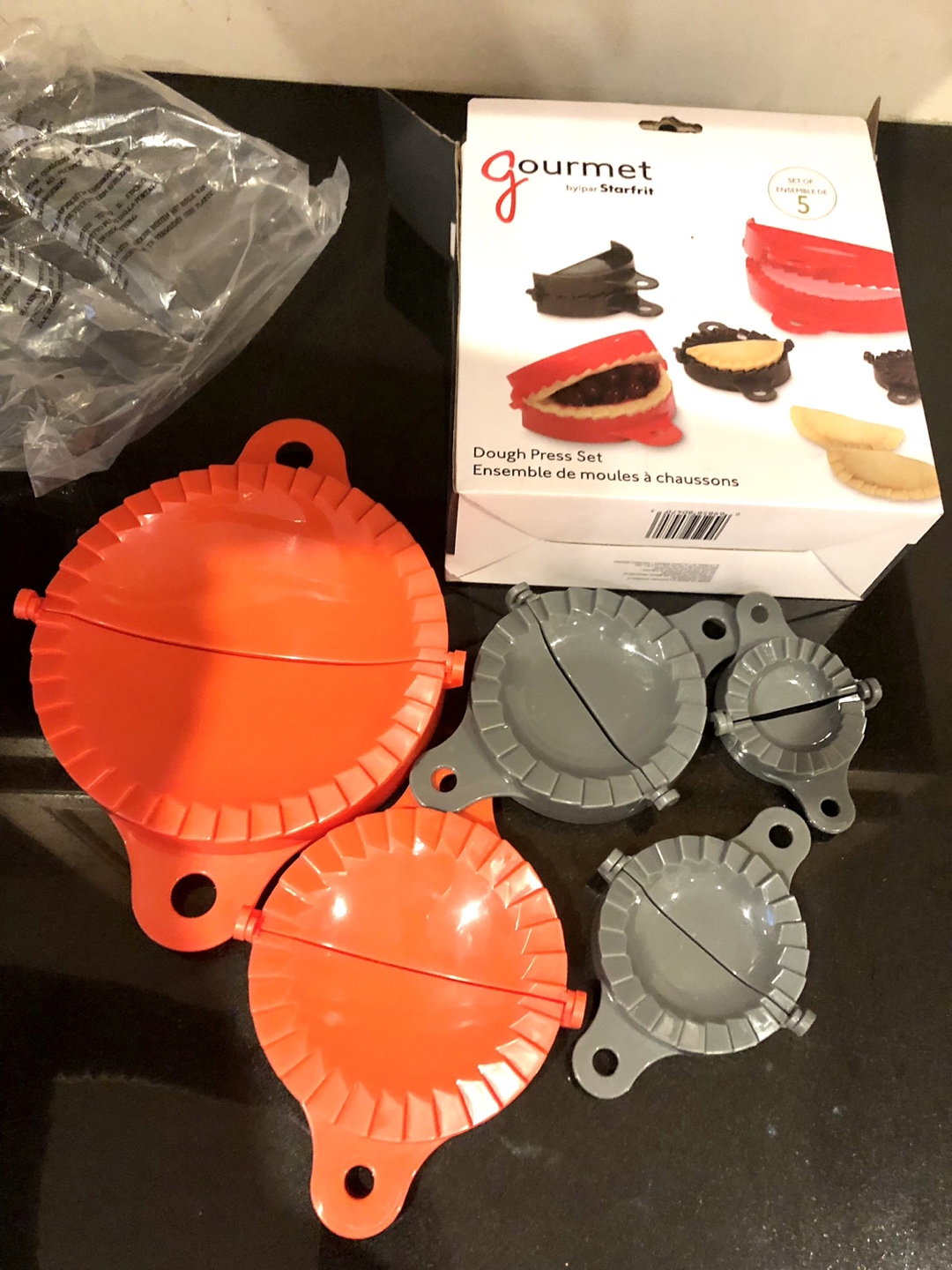 Gourmet by Starfrit Dough Press Set