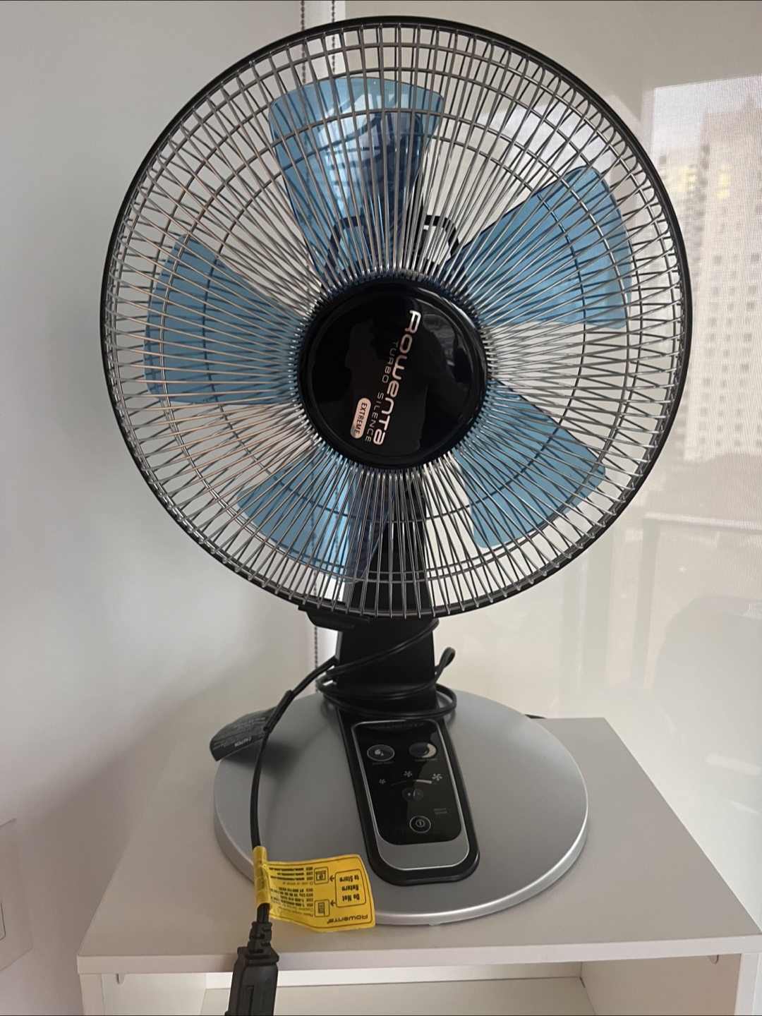 Rowenta Turbo Extreme 12-inch Table Fan with Remote - photo 4