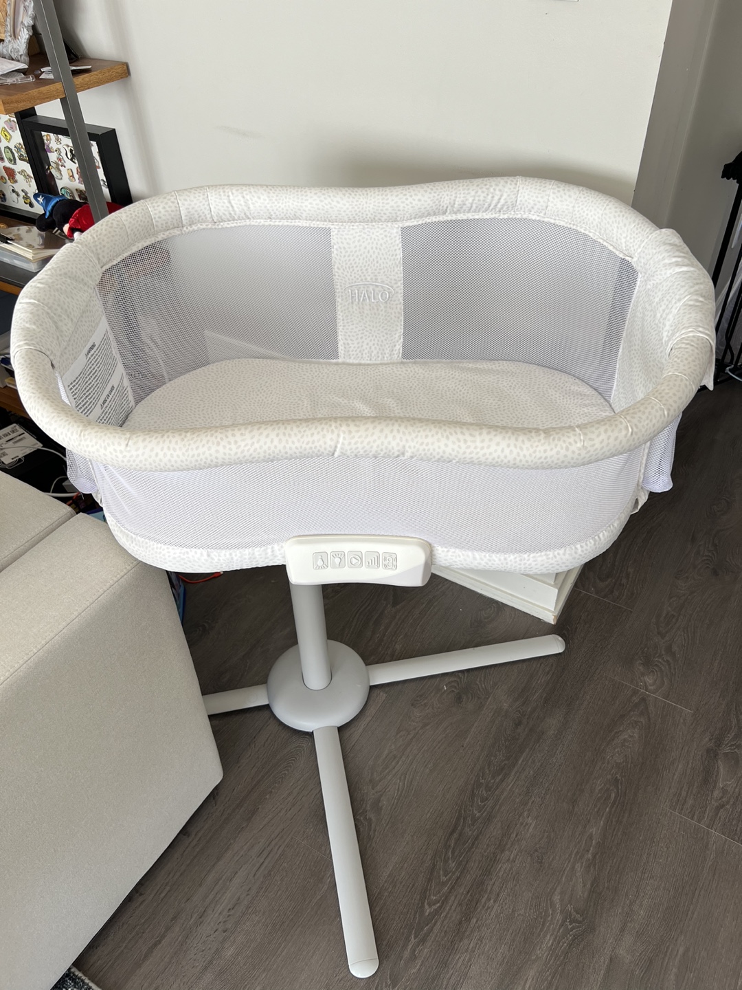 Halo Bassinet Swivel Sleeper + Halo sleep sack bundle