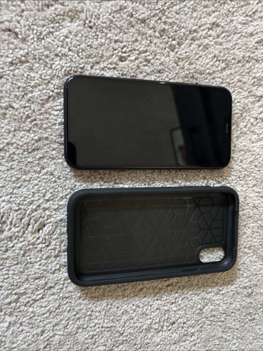 Apple iPhone Xr- excellent condition - photo 2