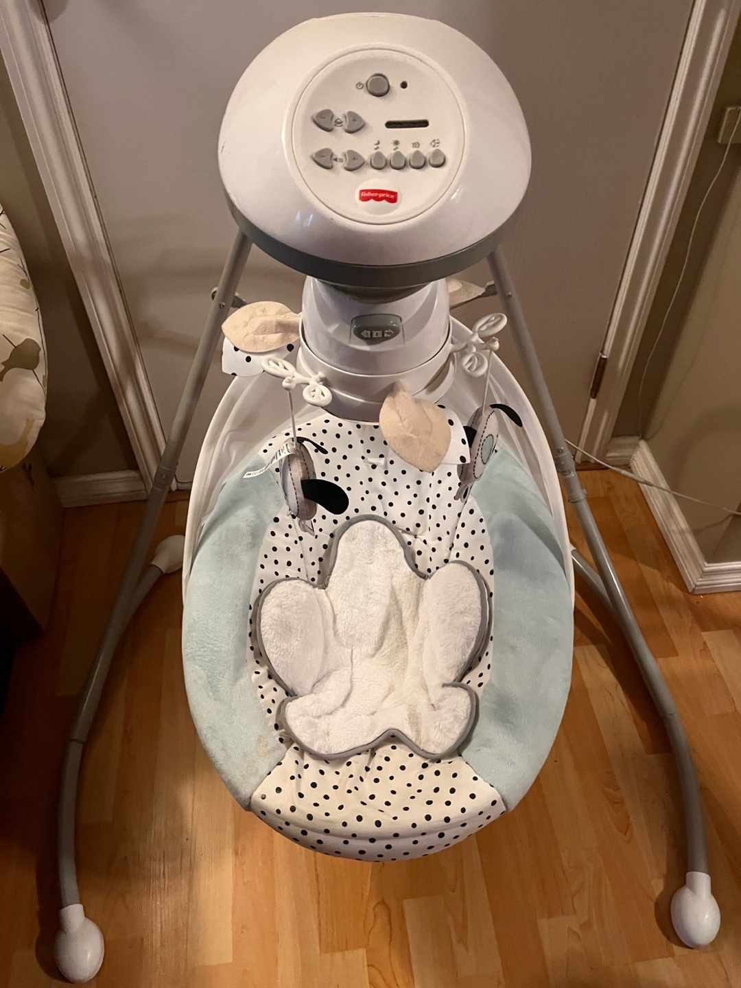 Fisher-Price Baby Swing - photo 3