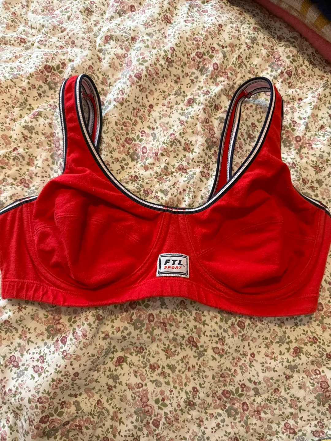 Red FTL Sport Sports Bra 36 C thumbnail