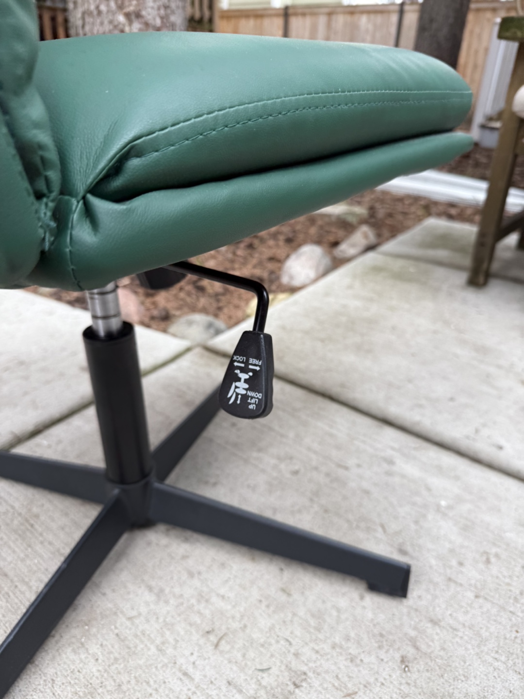 Green Swivel Office Chair - photo 2