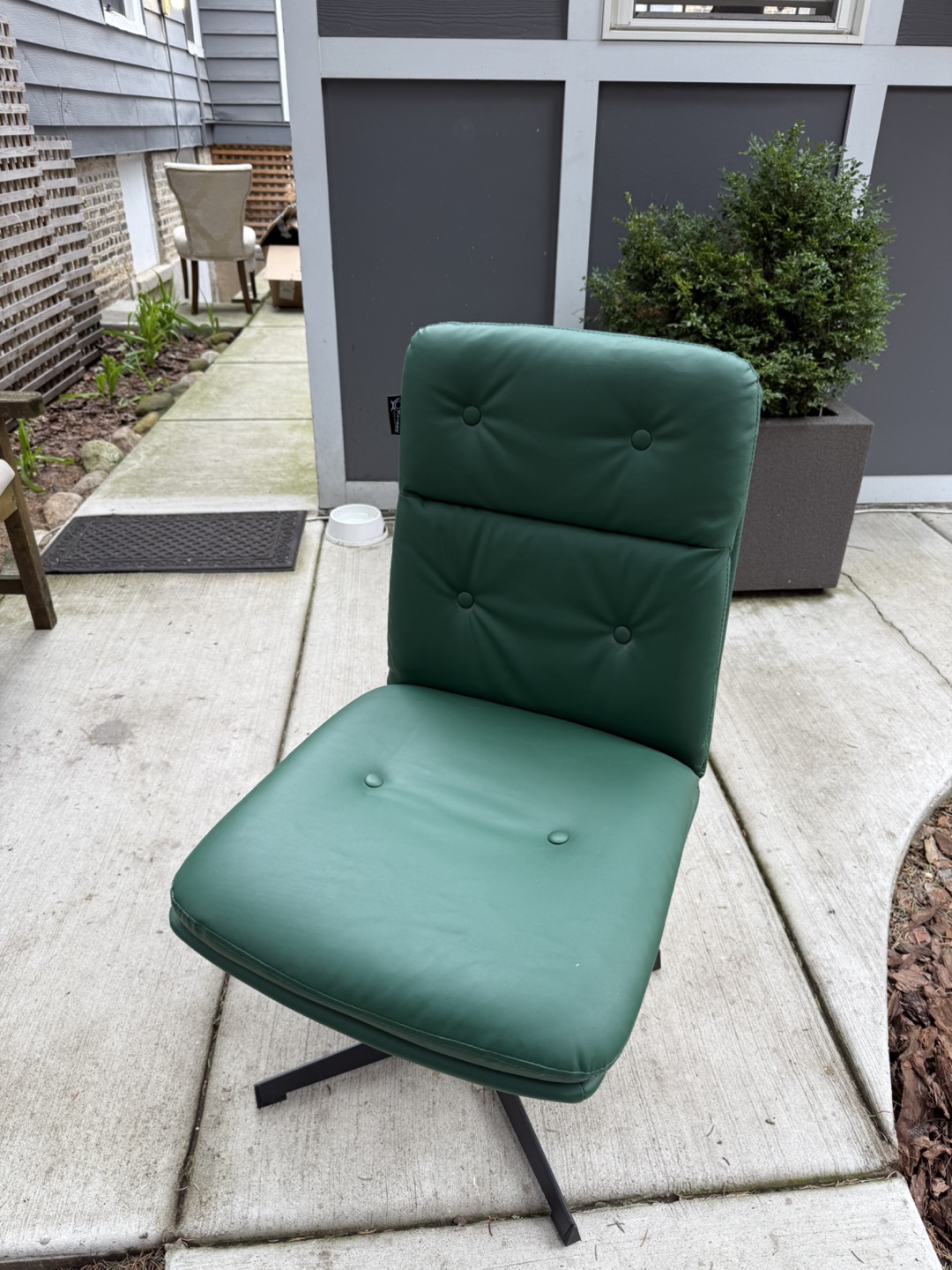 Green Swivel Office Chair