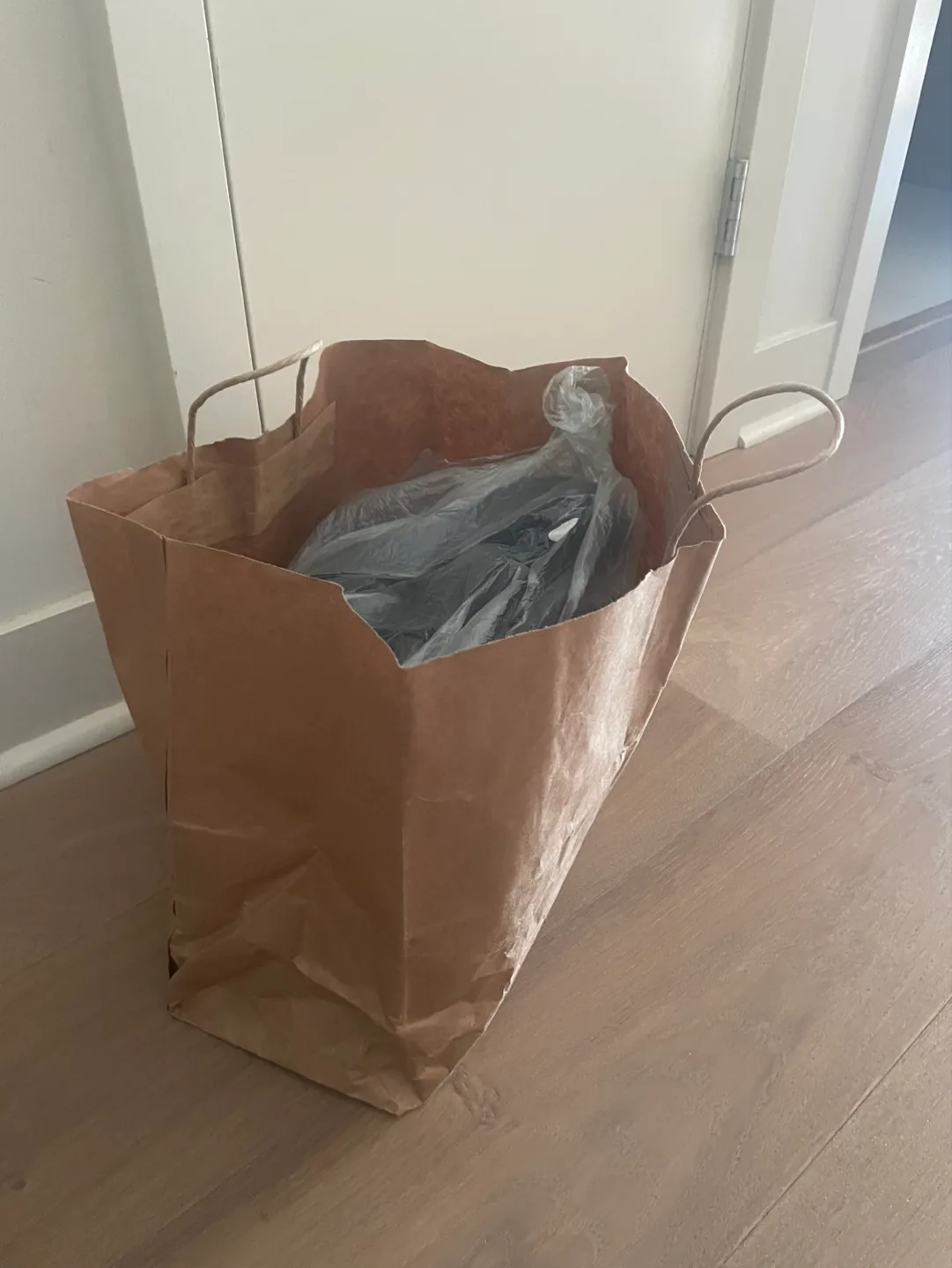 Bag of women’s clothes & shoes #Freecycle thumbnail