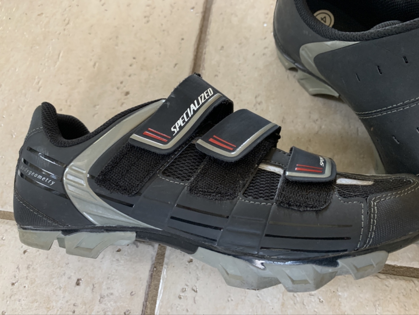 Specialized Body Geometry Cycling Shoes - Size 41 - photo 2