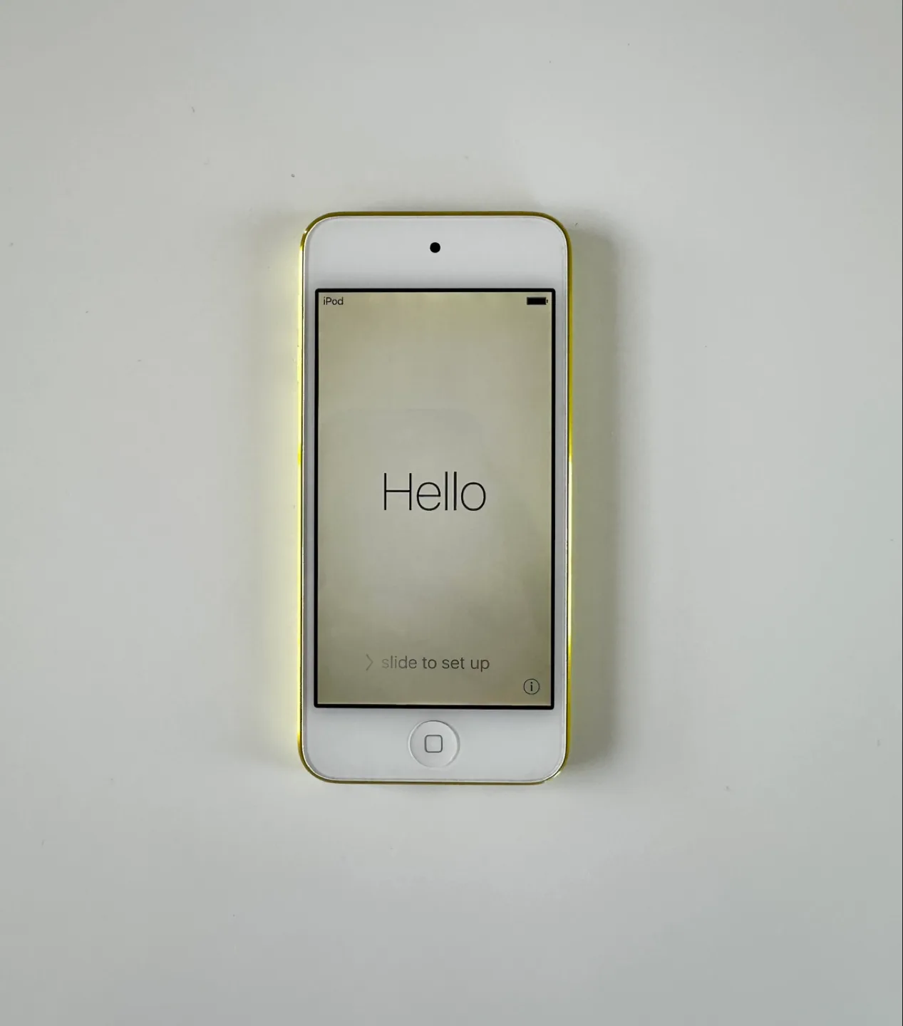 Apple IPod Touch 5th Generation 32GB image indicator(3)