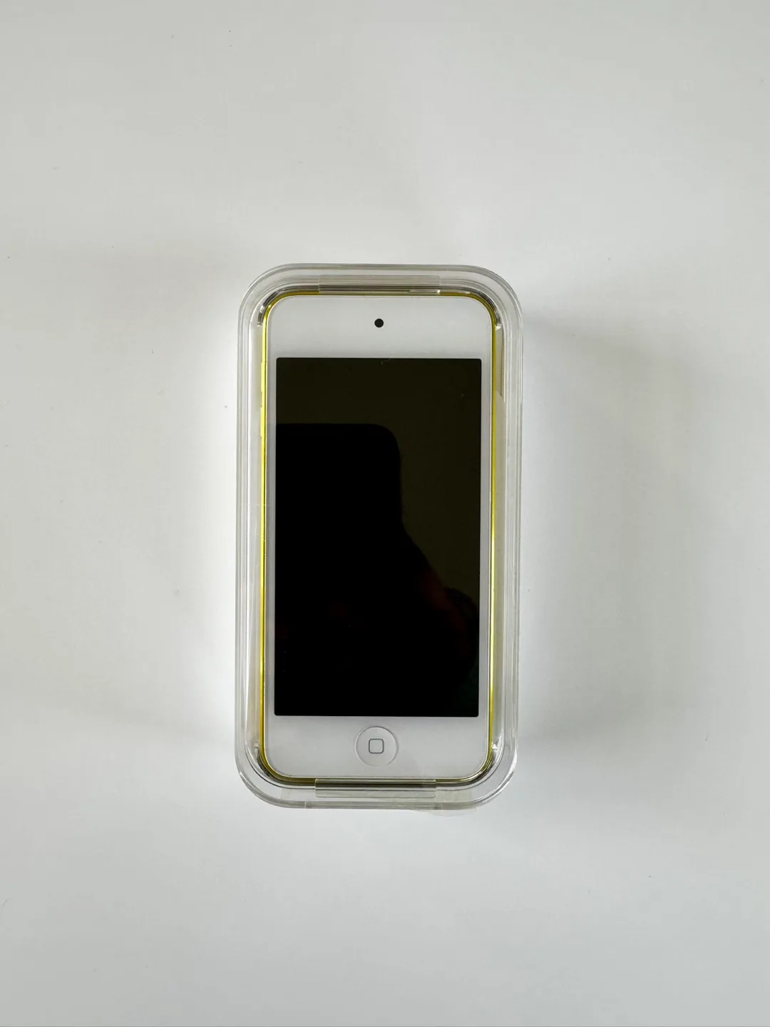 Apple IPod Touch 5th Generation 32GB image indicator(7)