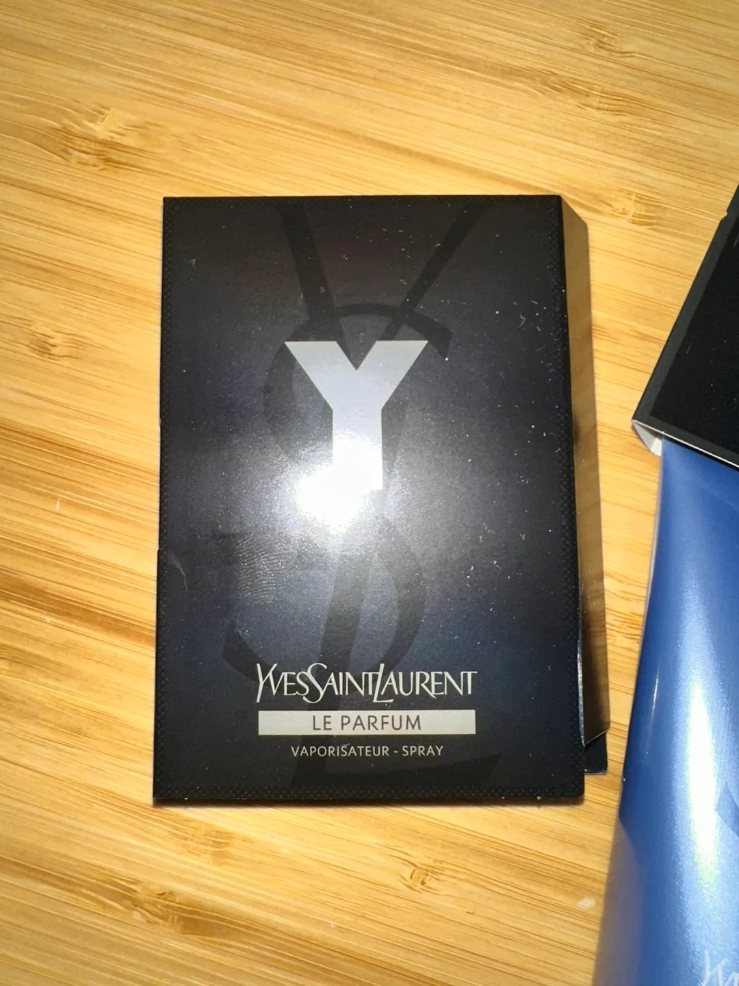 Yves Saint Laurent Y & Myself Perfume discovery Set image indicator(4)