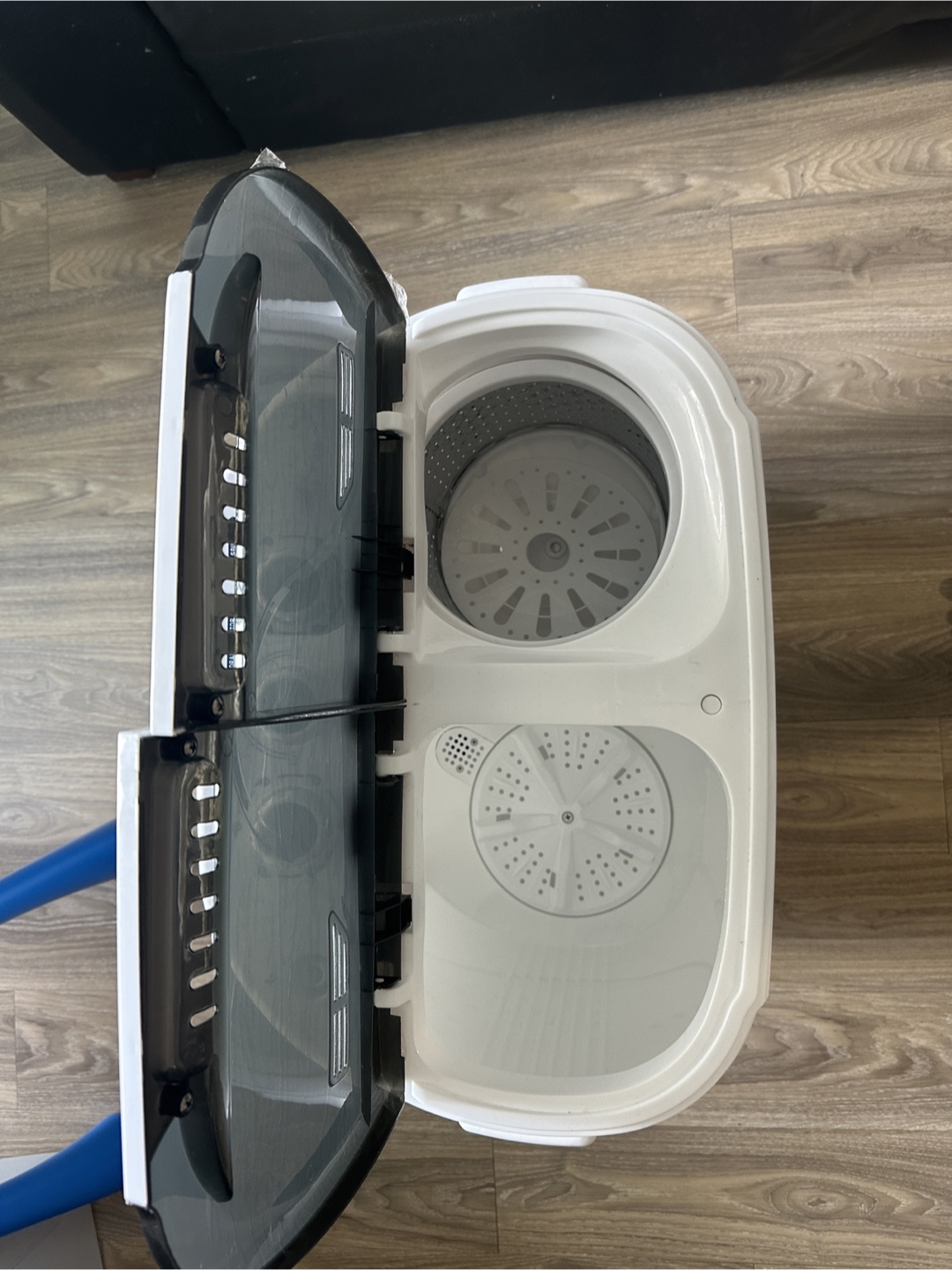 Portable mini washer - moving sale - photo 2