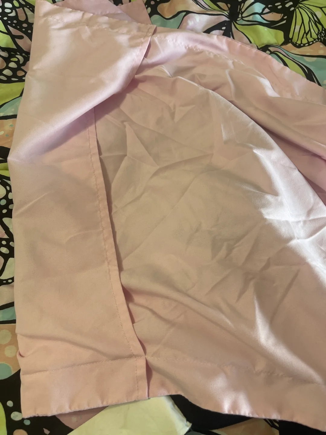 Like new 3pc Butterfly comforter set image indicator(5)