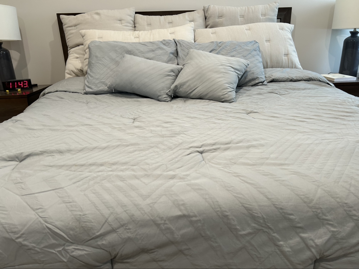 Queen Comforter 5 piece Set