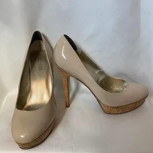 GUESS Beige Patent Leather Heels