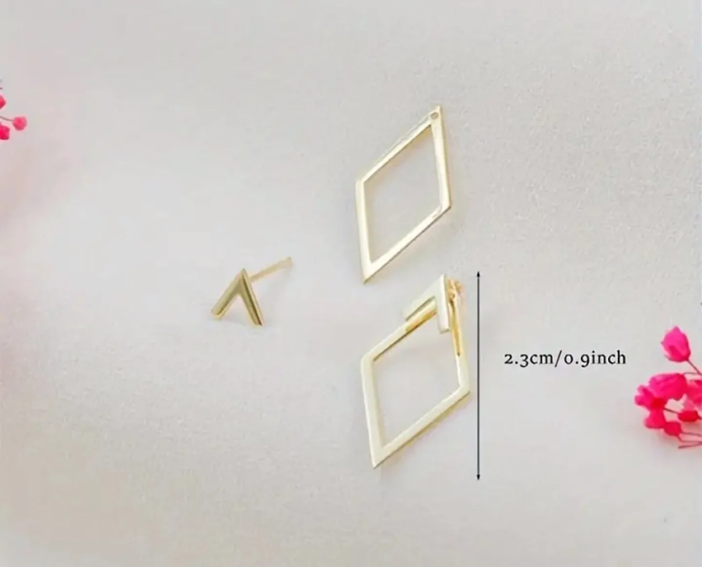 Geometric Gold Earring Set image indicator(3)