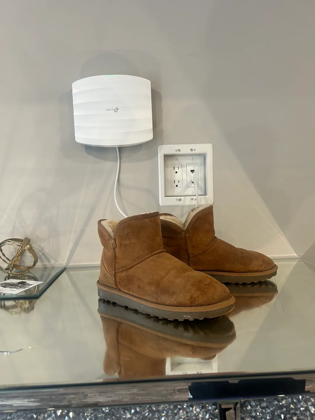 Women’s size 8 Boots image indicator(2)