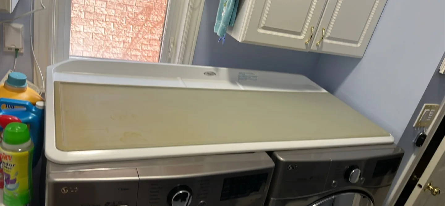 Whirlpool White Laundry Folding Table image indicator(2)