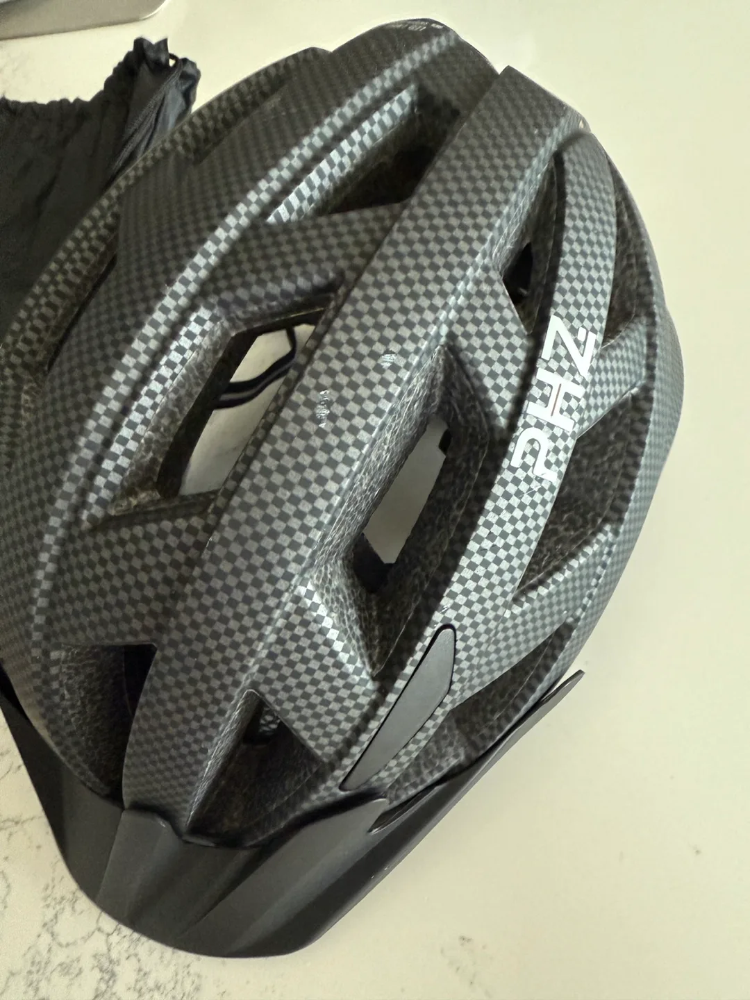 PHZ Bicycle Helmet with Carry Bag image indicator(4)