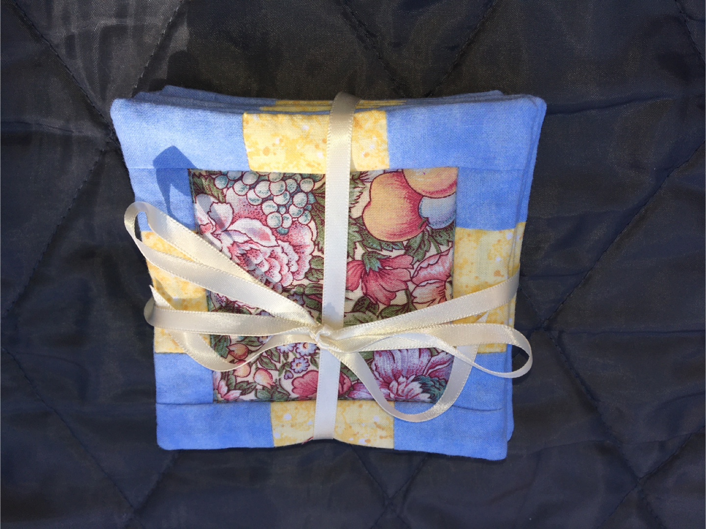 Set of Four Handmade Quilted Coasters - photo 2