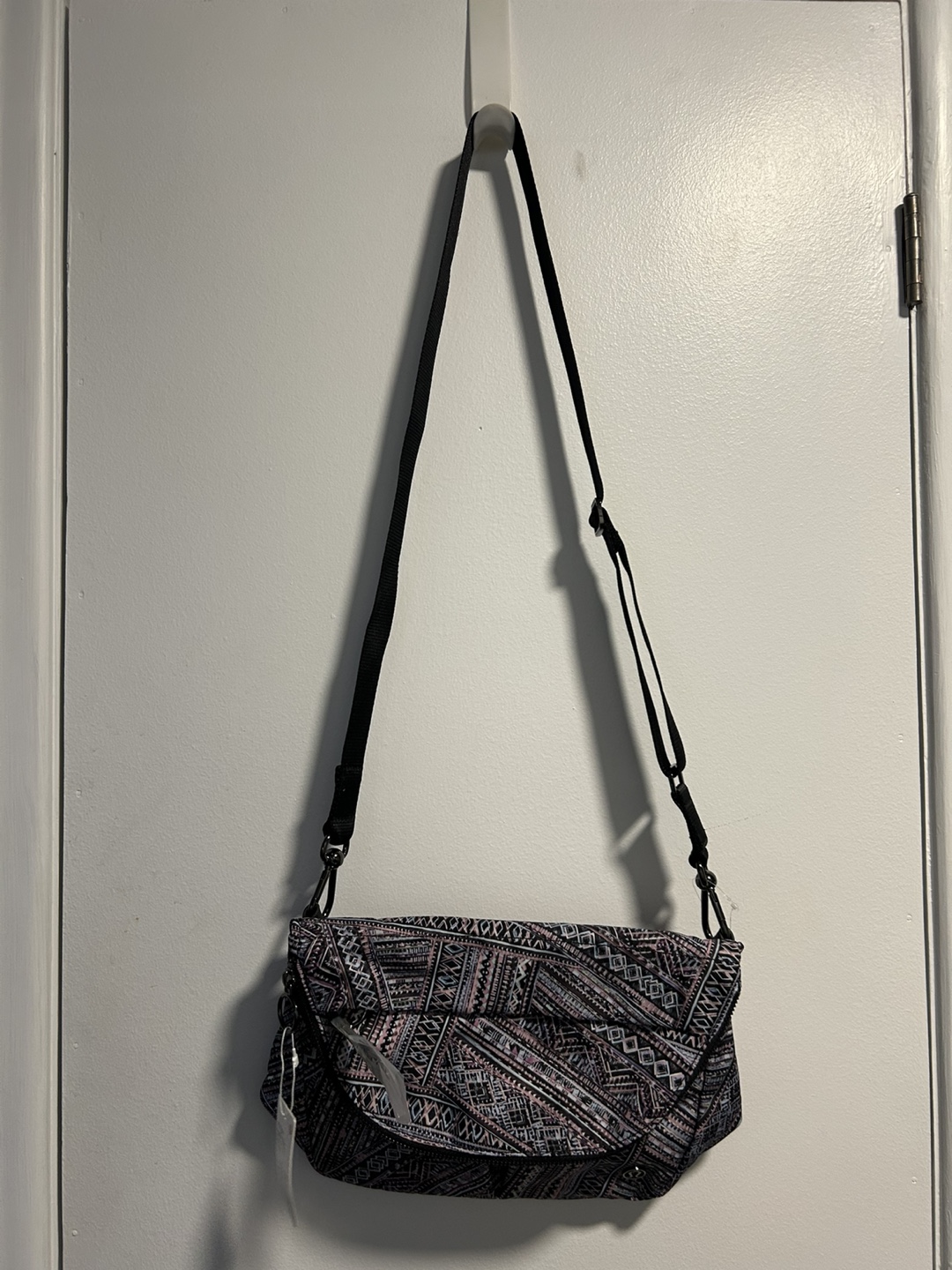 NWT Lululemon All Night Festival Bag - Multi-patterned