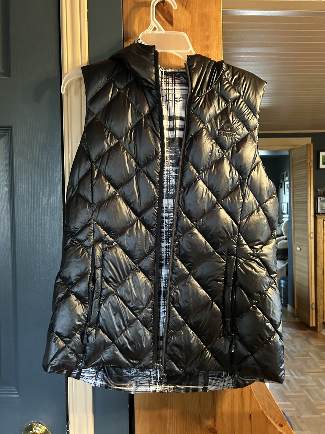 Gerry Women's Reversible Puffer Vest - photo 5
