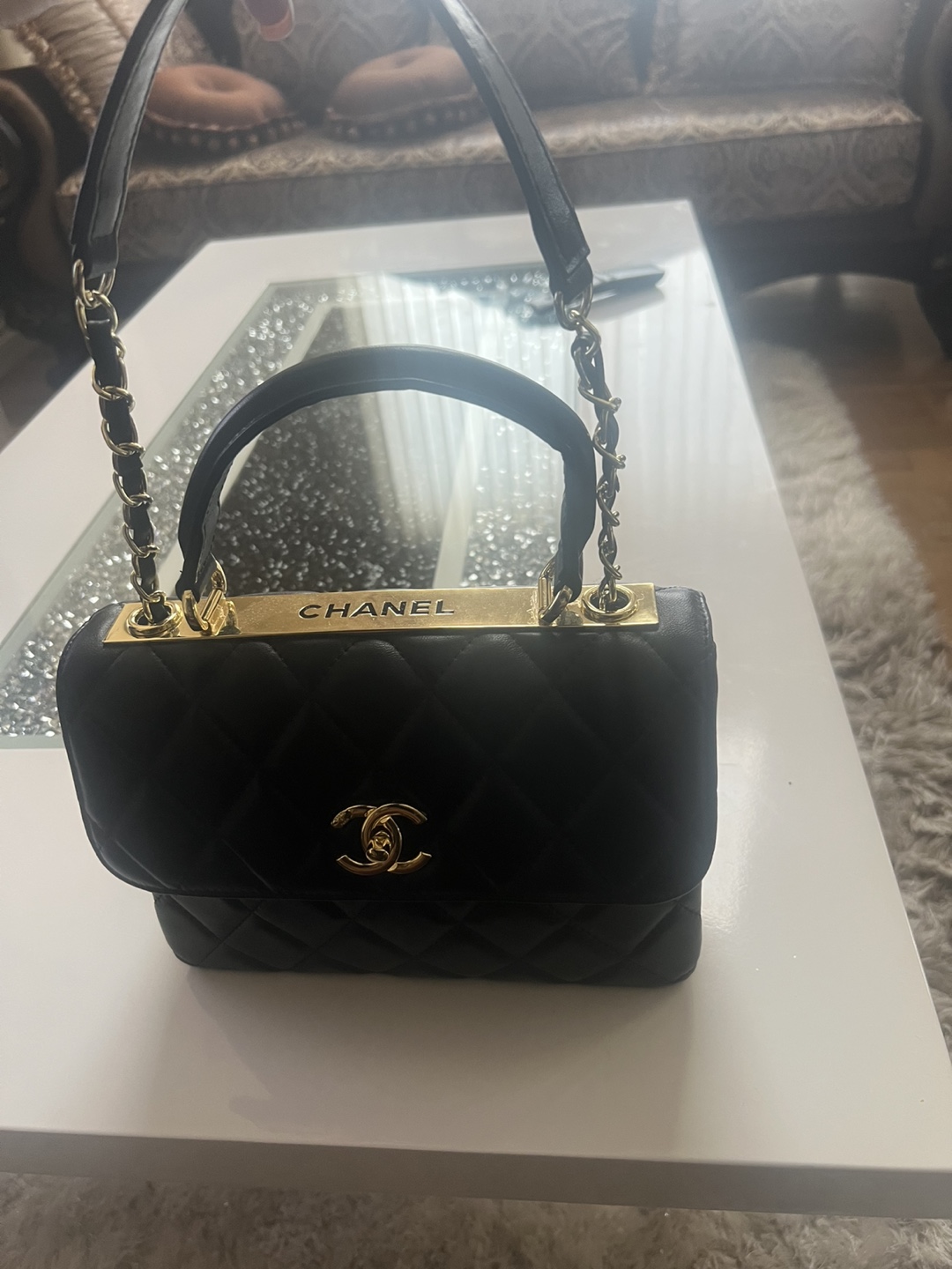 Chanel Black Quilted Leather Handbag - photo 2