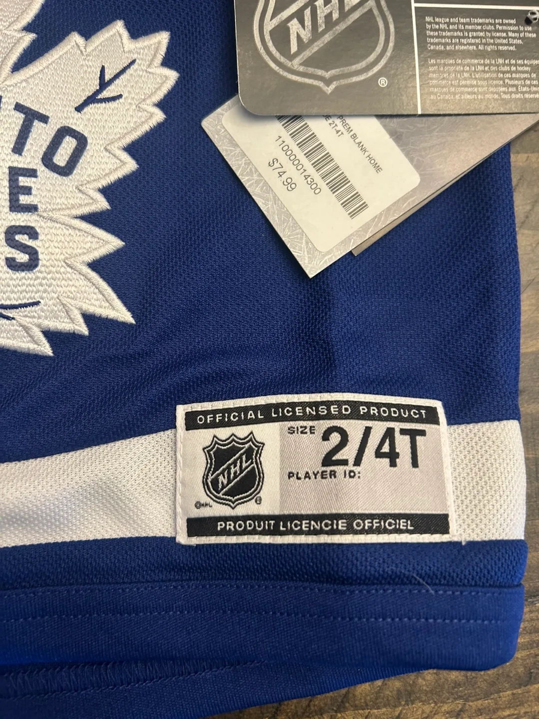 Toddlers Toronto Maple Leaf Hockey Jersey NWT image indicator(3)