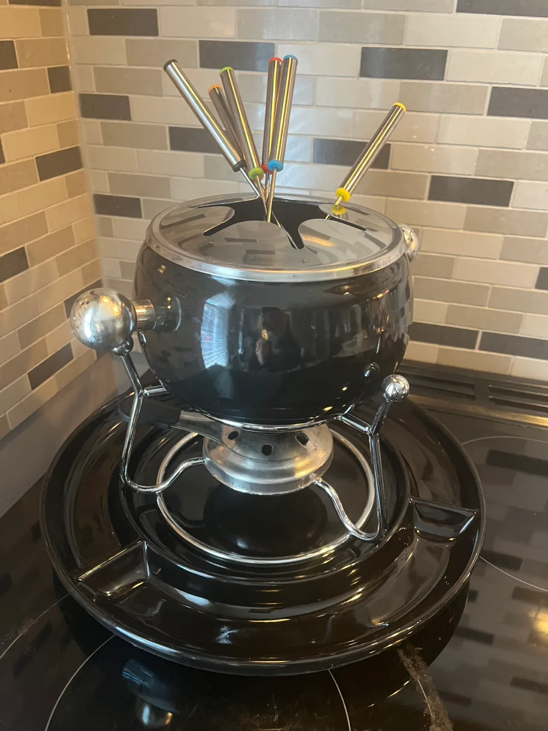 Black Fondue Set with Six Forks thumbnail