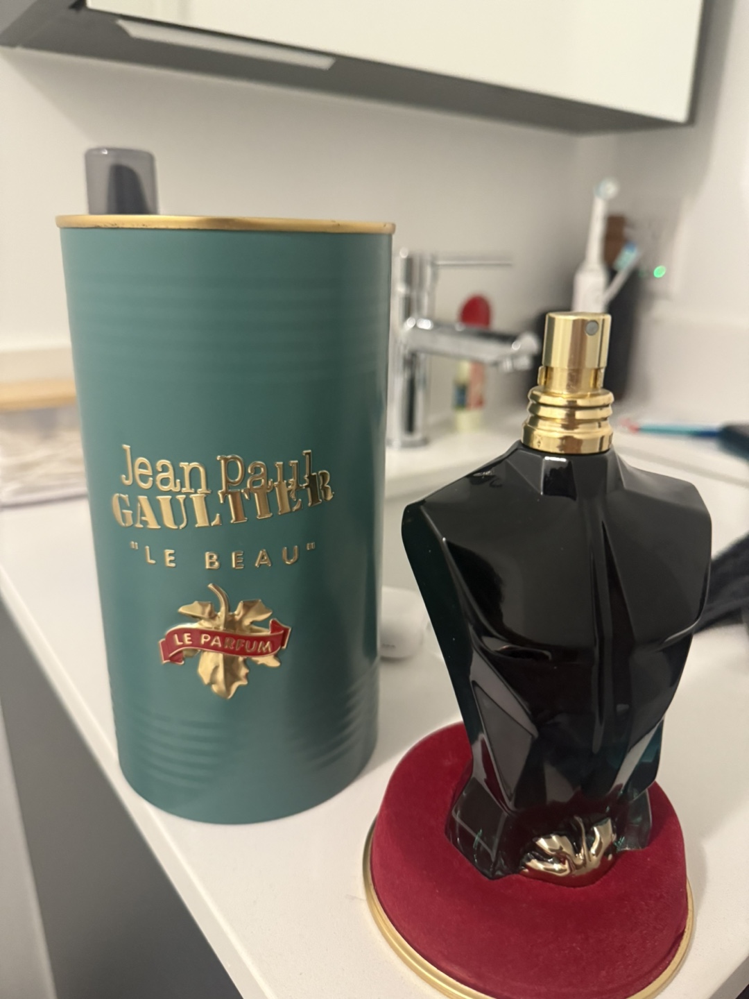 Jean Paul Gaultier Le Beau Male Perfume