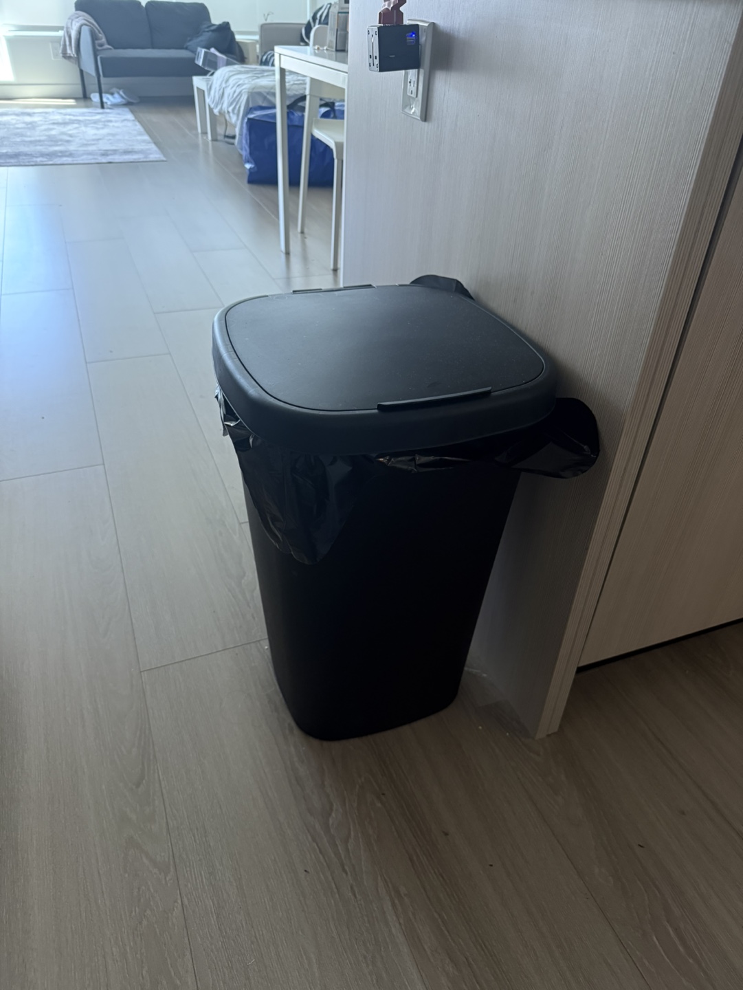 Trash Bin