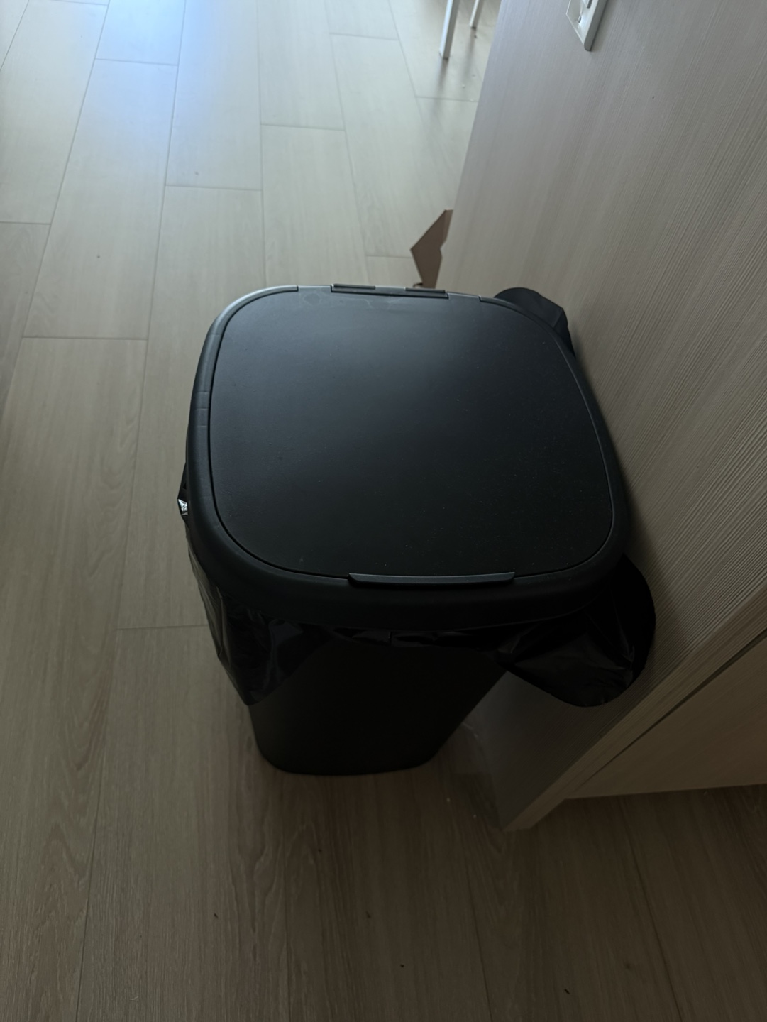 Trash Bin - photo 2