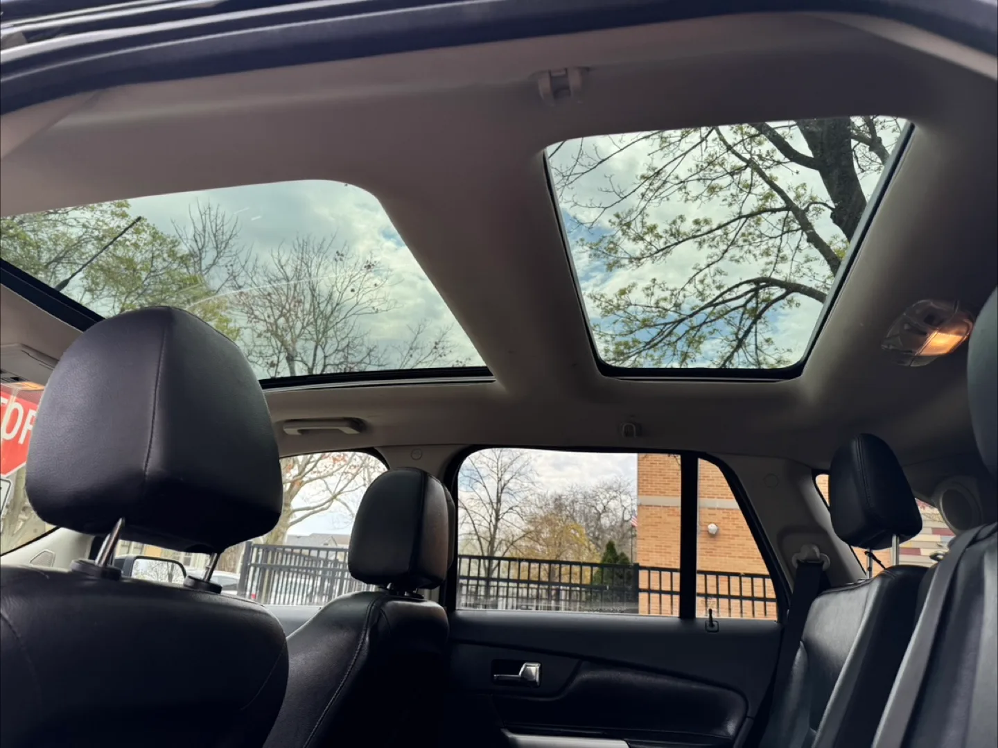 2012 Ford Edge · Limited Sport Utility 4D image indicator(7)