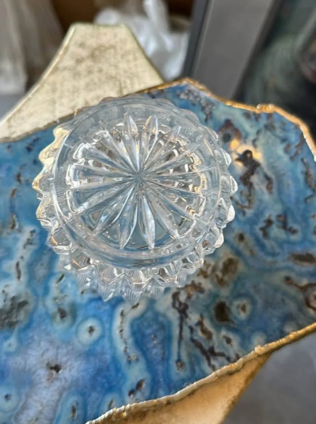 Crystal Rocks  and tall Glasses image indicator(4)