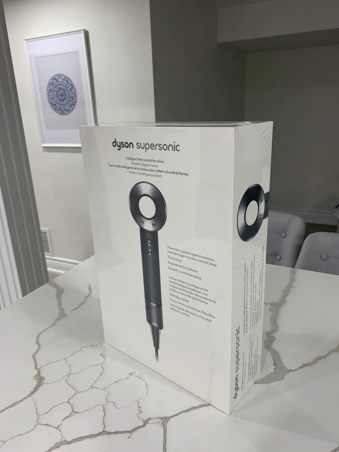 Brand New In-box Dyson Air Wrap image indicator(2)