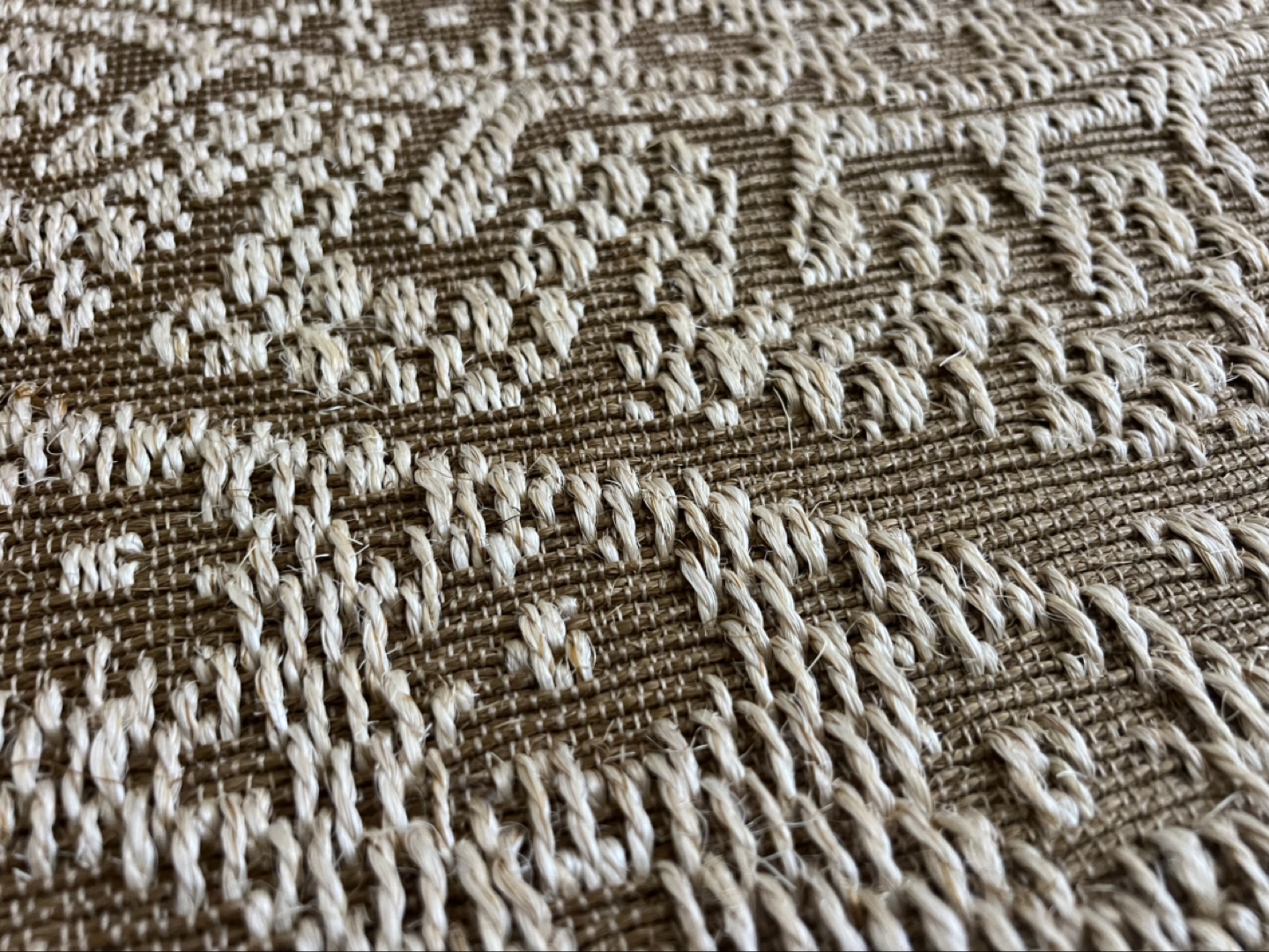 4x6 ft Area Rug, Ava Design, Parchment Color - photo 2